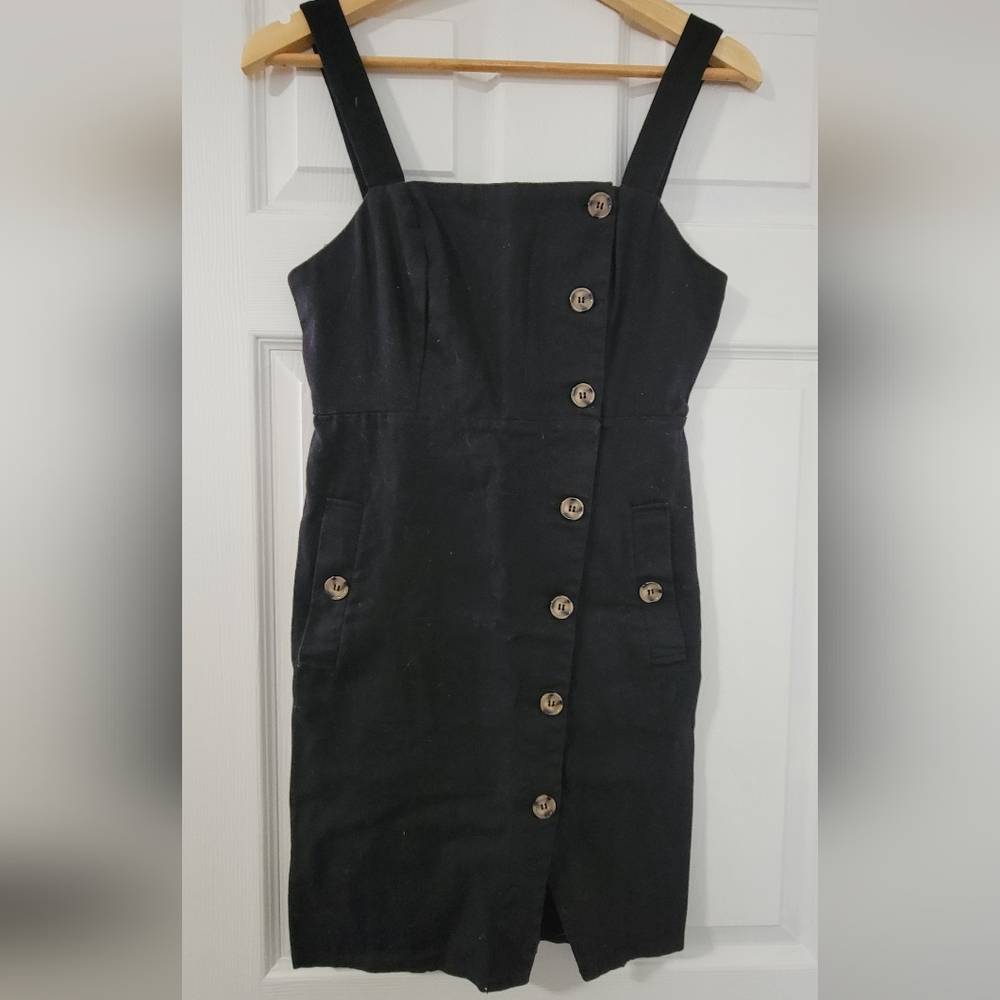 Pinafore dress